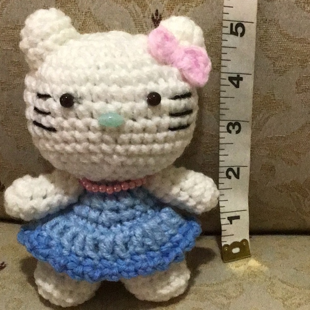 Handmade kitty amigurumi
